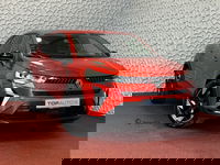 Renault Captur - 1.3 160 PK 4 CIL CAMERA 18''LMV STOEL/STUUR .VERW PURE VISION LED 10'' R-LINK NAVI 2025 EDC-automaat (Efficiënt Dual Clutch) 7 Versnellingen 1200KG Trekgewicht