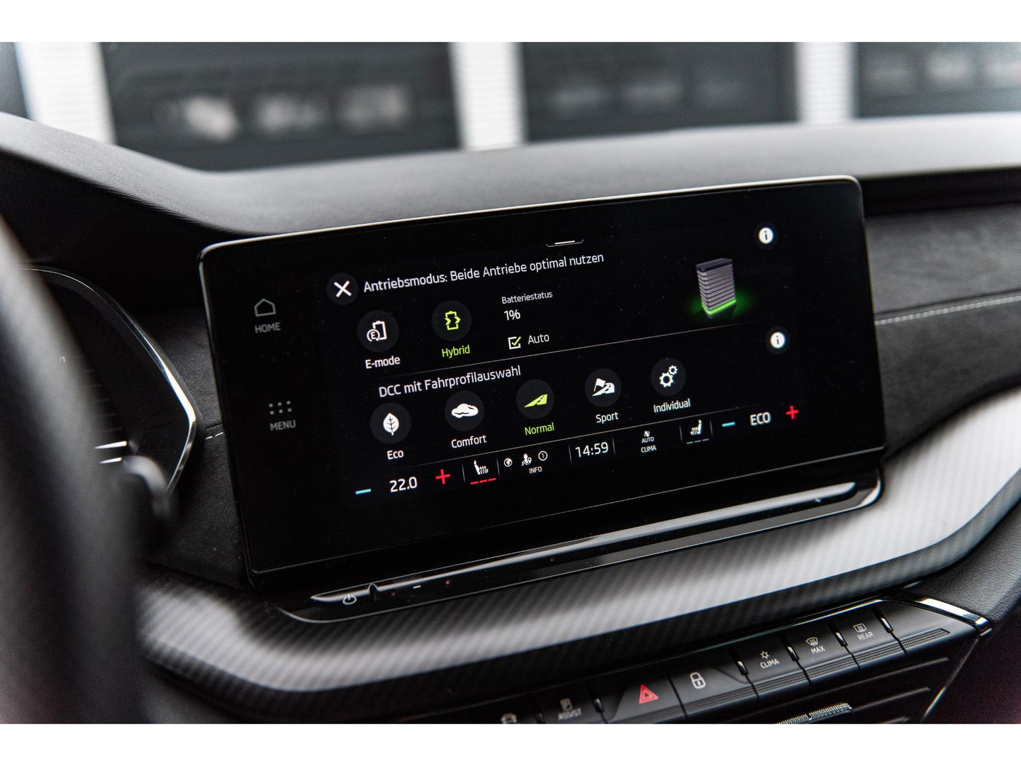 Škoda Octavia Combi 1.4 TSI RS iV PHEV | COMFORT STOELEN | HEAD UP | 19" ALTAIR VELGEN | ADAPTIVE CRUISE