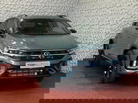 Volkswagen T-Roc - 1.5 TSI 150PK R-LINE PANORAMA BLACKLINE EVO IQ LIGHT ALCANTARA ELEK.KLEP CARPLAY STOEL/STUUR VERW. 19"LMV VIR.COCKPIT 07/2025 ✅Top Auto's Wijchen , 30 Jaar Specialist in Volkswagen  : Alle Type's : R-Line Edition / Style / First Edition / Highline / Life 