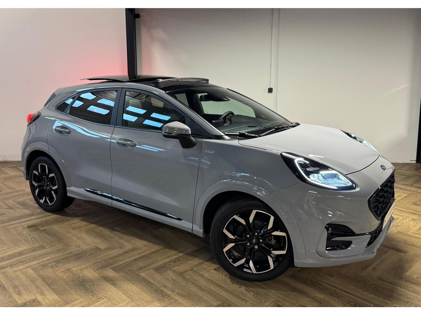 Ford Puma 1.0 EcoBoost Hybrid ST-Line X PANO KEYLESS VOL'