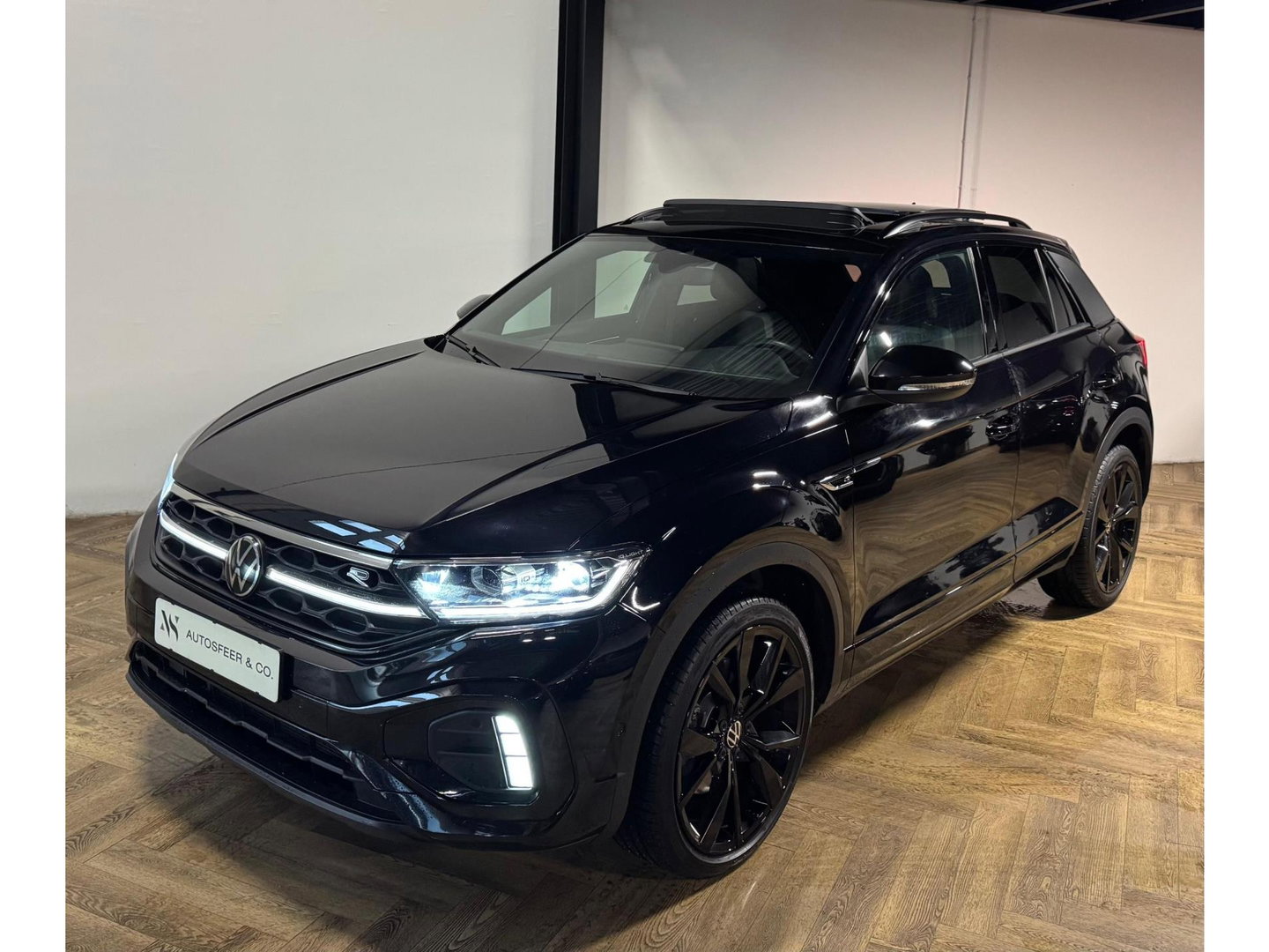 Volkswagen T-Roc 1.5 TSI R-Line Edition PANO'