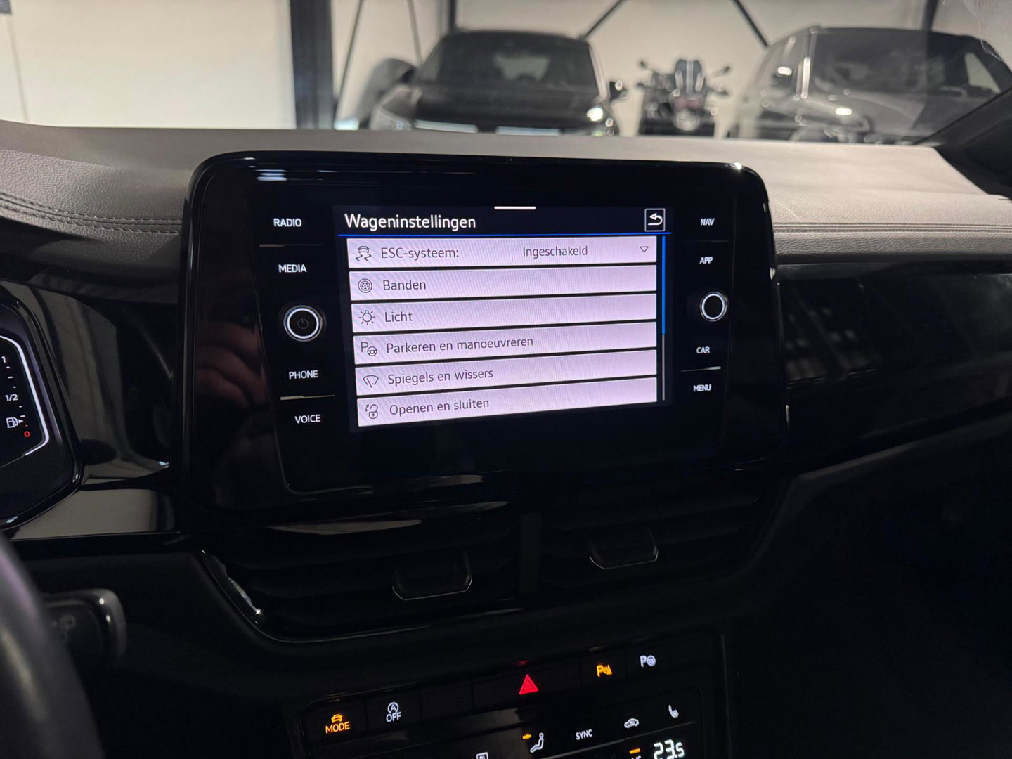 Volkswagen T-Roc 1.5 TSI R-Line Edition PANO'