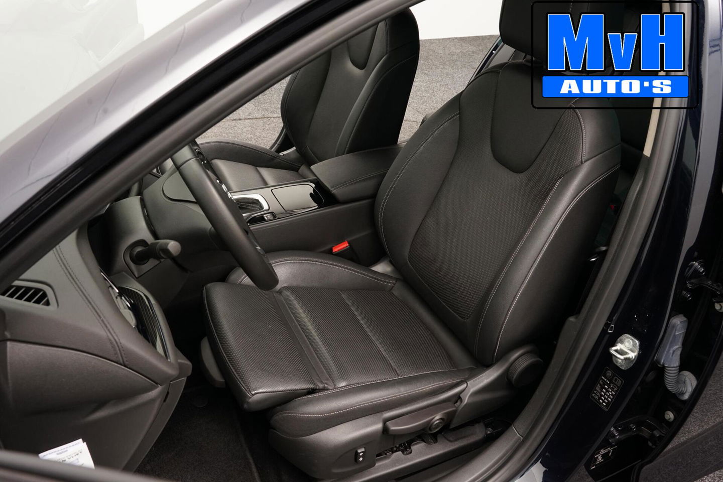 Opel Insignia Grand Sport 1.5 Turbo Business Executive|LUXE!