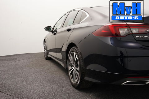 Opel Insignia Grand Sport 1.5 Turbo Business Executive|LUXE!