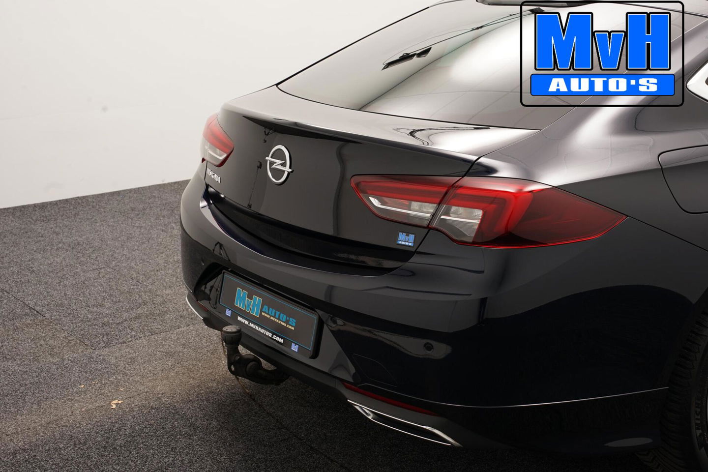 Opel Insignia Grand Sport 1.5 Turbo Business Executive|LUXE!