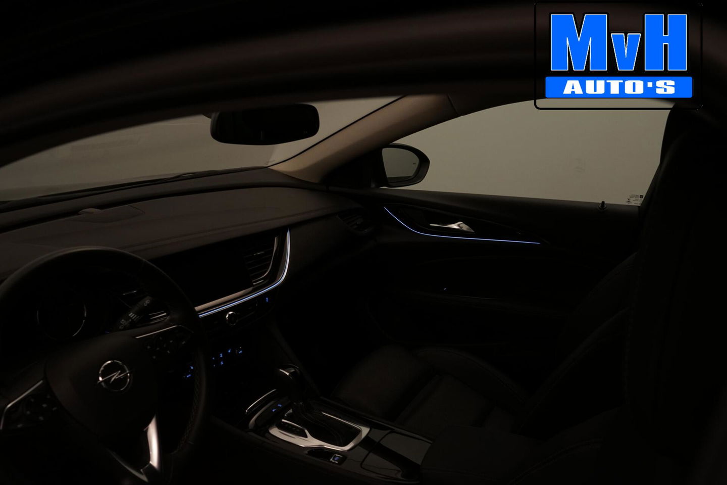 Opel Insignia Grand Sport 1.5 Turbo Business Executive|LUXE!