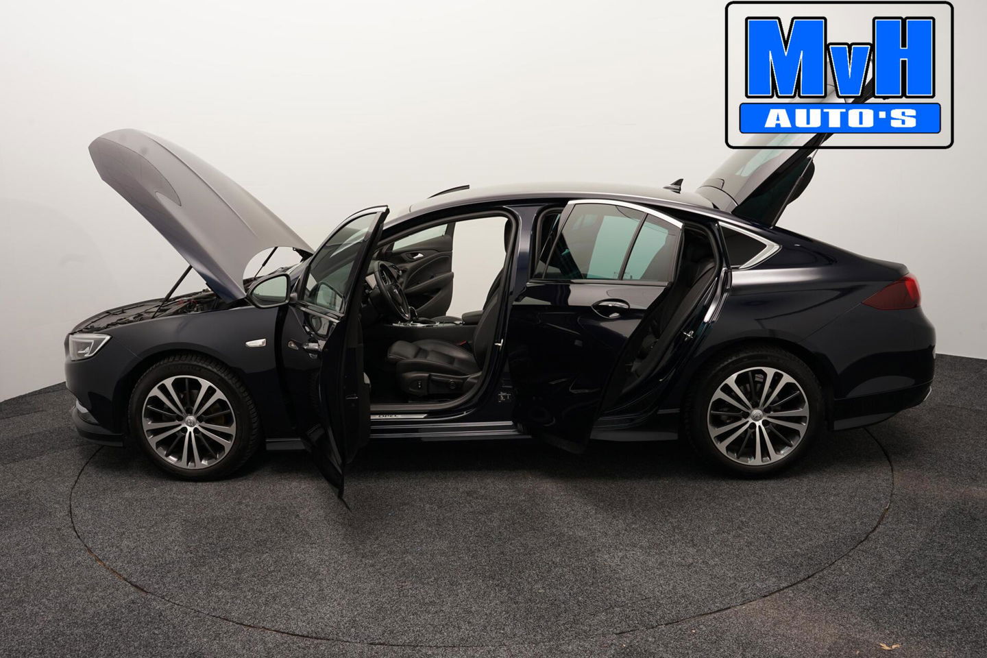 Opel Insignia Grand Sport 1.5 Turbo Business Executive|LUXE!