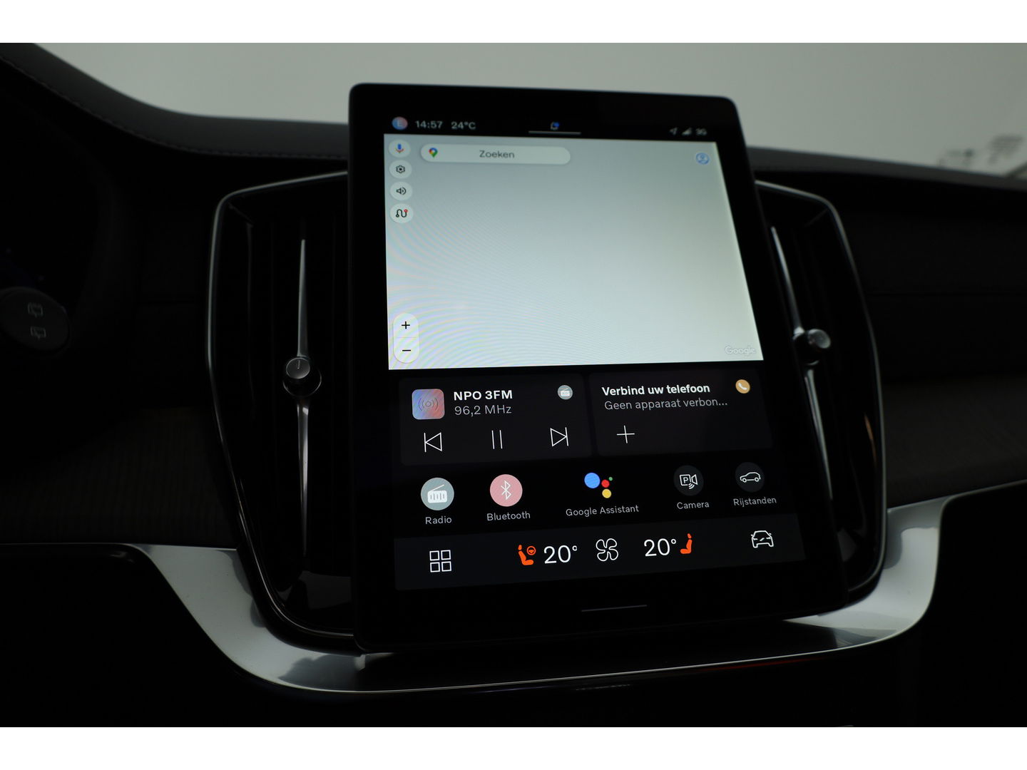 Volvo XC90 2.0 T8 Plug-in hybrid AWD Ultra Dark | Full Option | Luchtvering | B&W  audio | Massage | Pano | HUD | Stoelventilatie | 22'' |