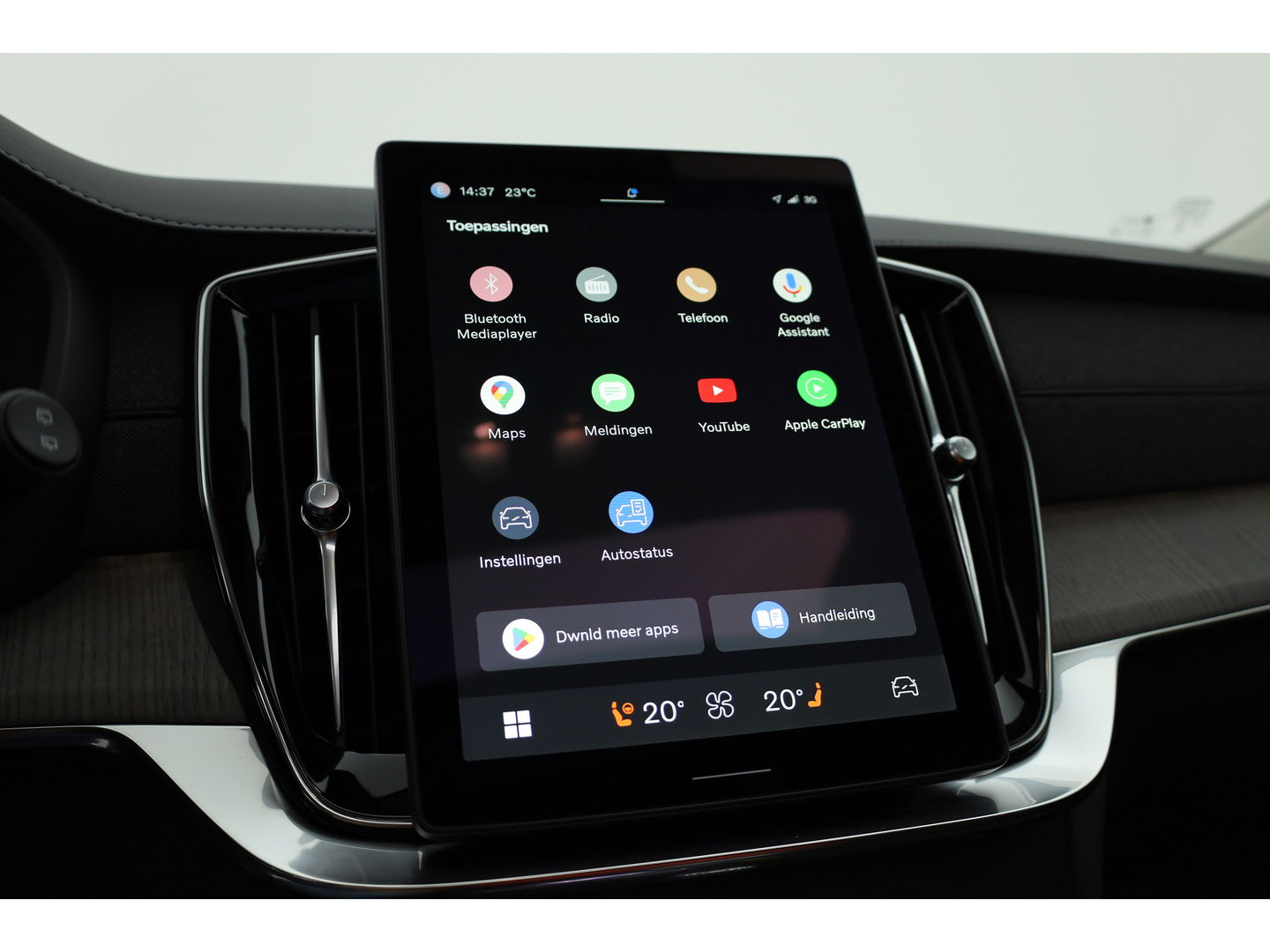 Volvo XC90 2.0 T8 Plug-in hybrid AWD Ultra Dark | Full Option | Luchtvering | B&W  audio | Massage | Pano | HUD | Stoelventilatie | 22'' |