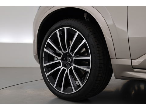 Volvo XC90 2.0 T8 Plug-in hybrid AWD Ultra Dark | Full Option | Luchtvering | B&W  audio | Massage | Pano | HUD | Stoelventilatie | 22'' |