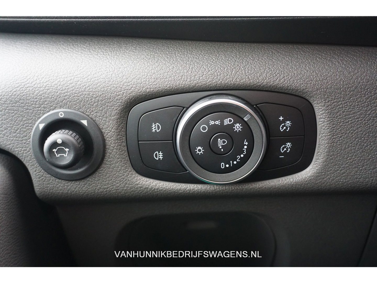 Ford Transit 350L 130PK L3H3 BPM VRIJ!! Airco, Cruise, Camera, Trekhaak!! NR. J01*