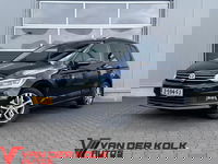 Volkswagen Touran - 1.5 TSI Highline 7 Persoons Automaat | Panorama | Stoelverwarming | Carplay | Navigatie