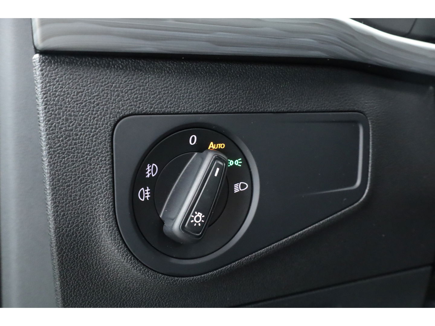 SEAT Tarraco 1.4 TSI e-Hybrid PHEV Xperience Business Intense | Pano | Dig. Cockpit | Elek. Trekhaak | Adapt. Cruise | CarPlay | Dodehoek | Camera + PDC