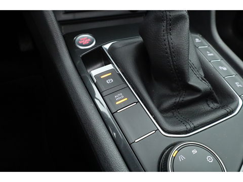 SEAT Tarraco 1.4 TSI e-Hybrid PHEV Xperience Business Intense | Pano | Dig. Cockpit | Elek. Trekhaak | Adapt. Cruise | CarPlay | Dodehoek | Camera + PDC