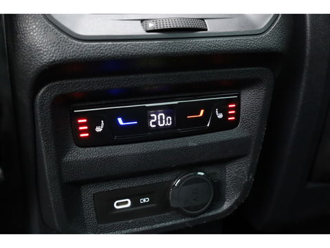 SEAT Tarraco 1.4 TSI e-Hybrid PHEV Xperience Business Intense | Pano | Dig. Cockpit | Elek. Trekhaak | Adapt. Cruise | CarPlay | Dodehoek | Camera + PDC