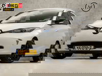Renault ZOE - R90 Bose Luxury 41 kWh Automaat (KOOPACCU, NAVIGATIE, PARELMOER, CLIMATE, BOSE AUDIO, CAMERA, GETINT GLAS, LEDER, KEYLESS, CRUISE, NIEUWSTAAT)