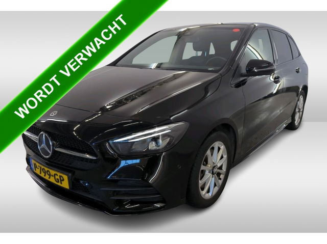 Mercedes-Benz B-Klasse - 250 e Hybride Premium / Design-en AMG line / 1/2 Leder / Stoelverwarming / Pdc+Camera / Navigatie /