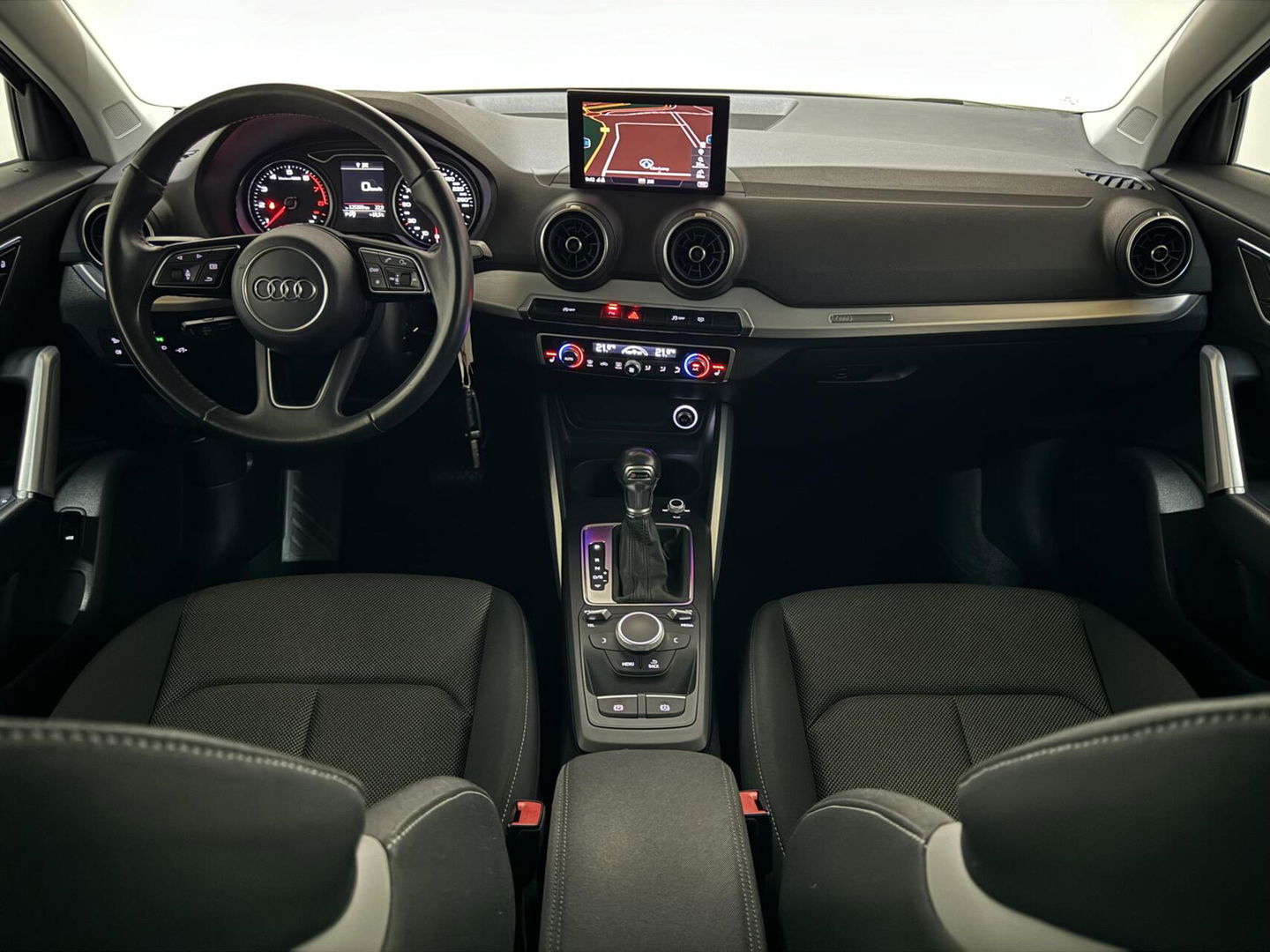 Audi Q2 1.4 TFSI S-Line Black Edition DSG Navi ACC Stoelver.