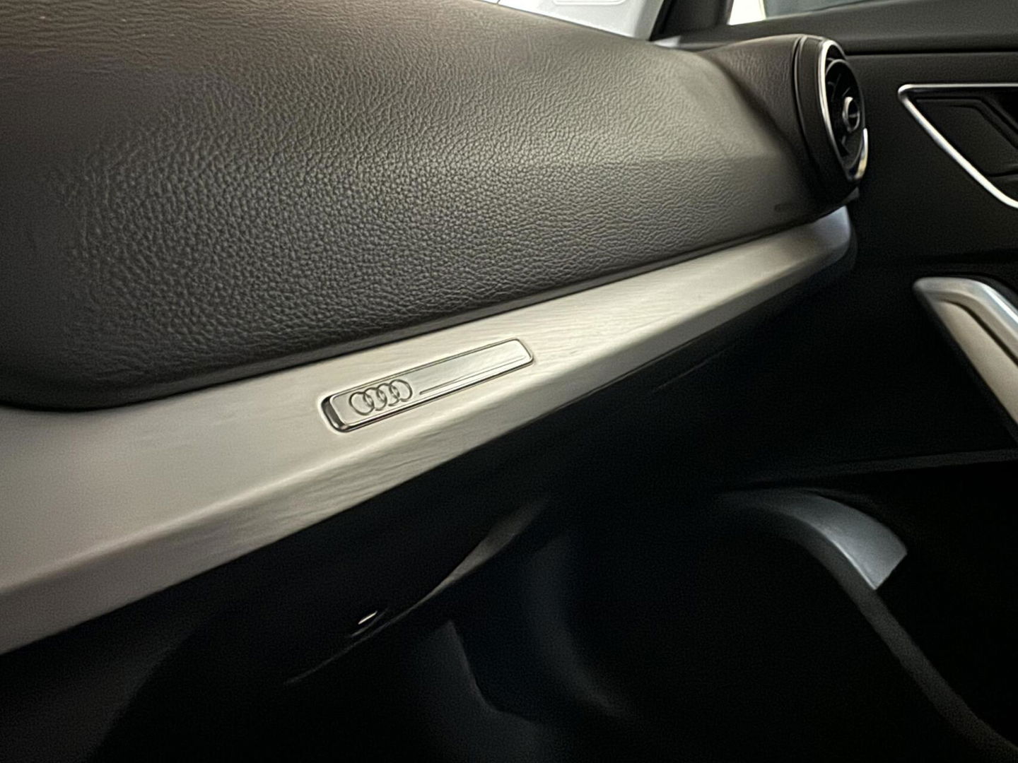 Audi Q2 1.4 TFSI S-Line Black Edition DSG Navi ACC Stoelver.