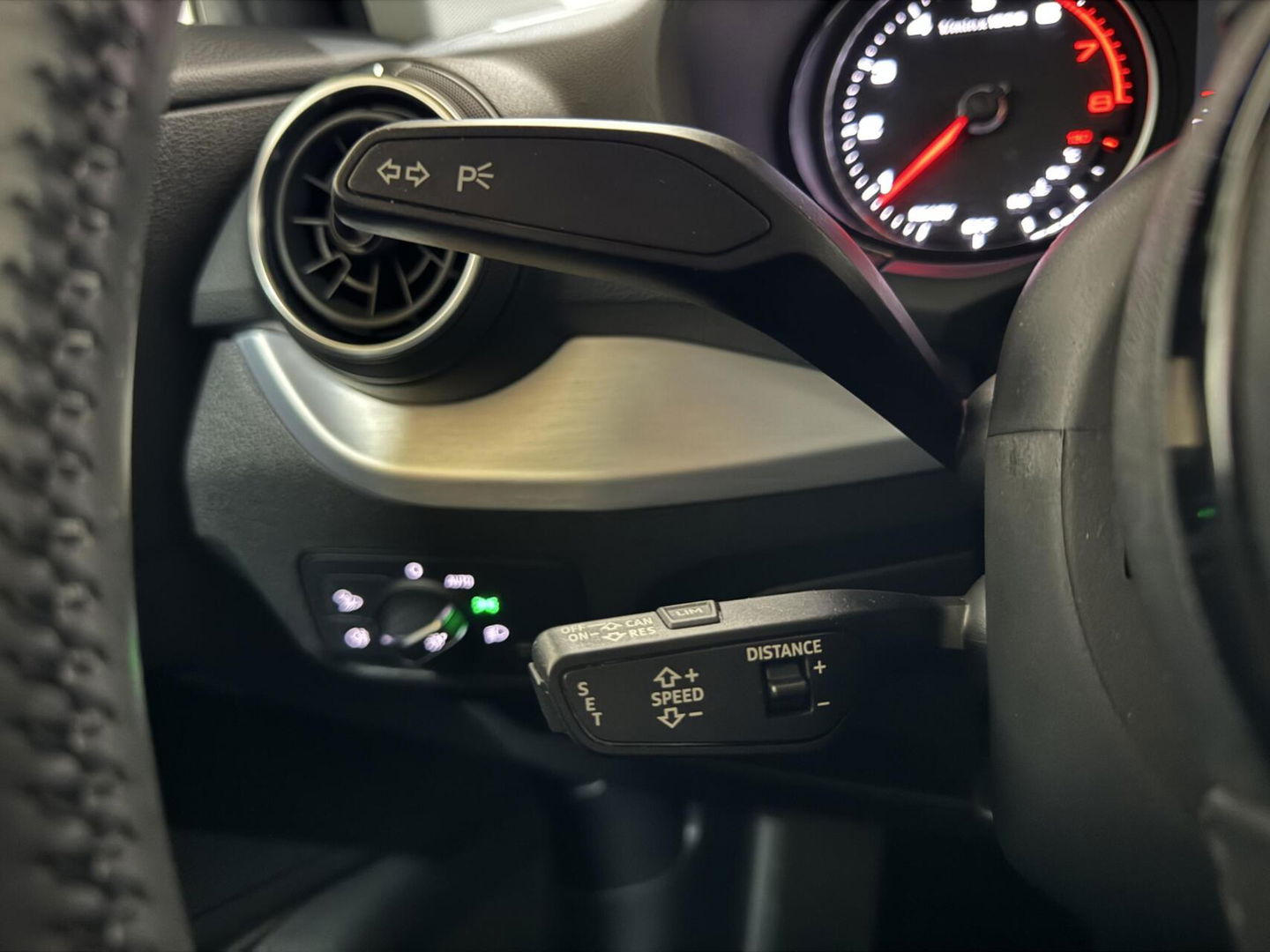 Audi Q2 1.4 TFSI S-Line Black Edition DSG Navi ACC Stoelver.