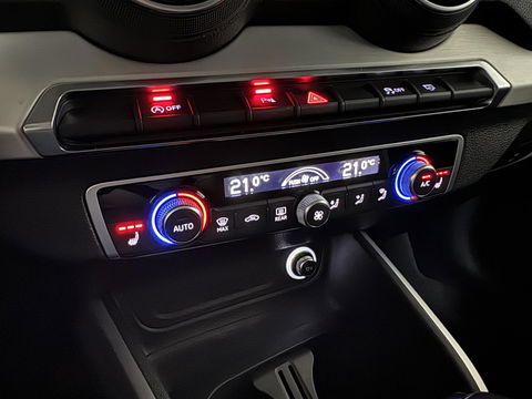 Audi Q2 1.4 TFSI S-Line Black Edition DSG Navi ACC Stoelver.