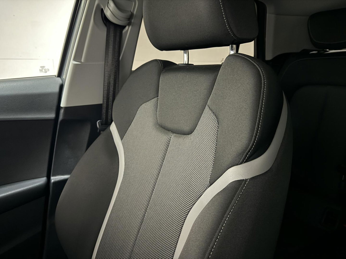Audi Q2 1.4 TFSI S-Line Black Edition DSG Navi ACC Stoelver.