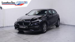 BMW 1 Serie - 118i Advantage Led koplampen Stoelverwarming Apple Carplay Camera Navi
