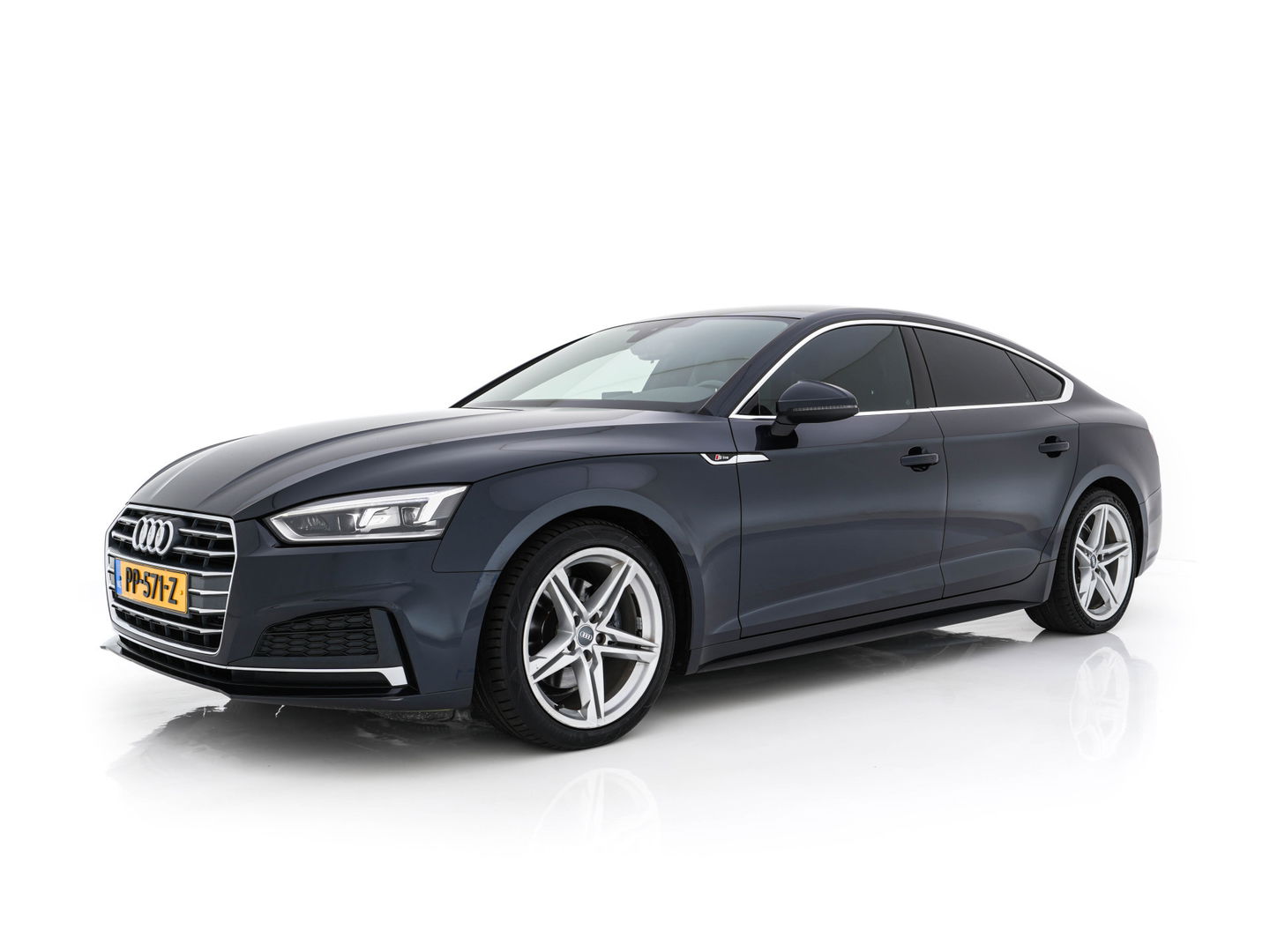 Audi A5 Sportback 1.4 TFSI S-Line Competition Aut. *FULL-LED | LEATHER-FABRIC | SPORT-SEATS | NAVI-FULLMAP | SHIFT-PADDLES | PRIVACY-GLASS | ECC | PDC | CRUISE | 18''ALU*