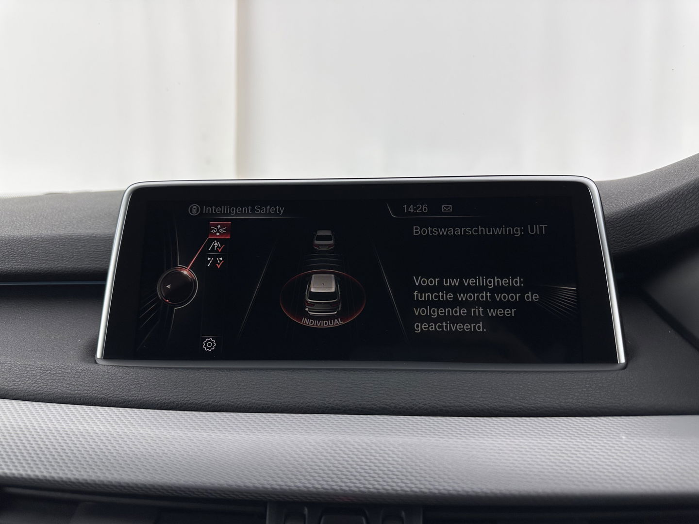 BMW X5 xDrive40d *Right-Hand-Drive* M-Sportpack High Executive [ 7-Pers. ] Aut. *LEATHER | XENON | MEMORY-PACK | HEATED-SPORTSEATS | NAVI-FULLMAP | SHIFTPADDLES | PRIVACYGLASS | ECC | TOWBAR | PDC | CRUISE | 20''ALU*