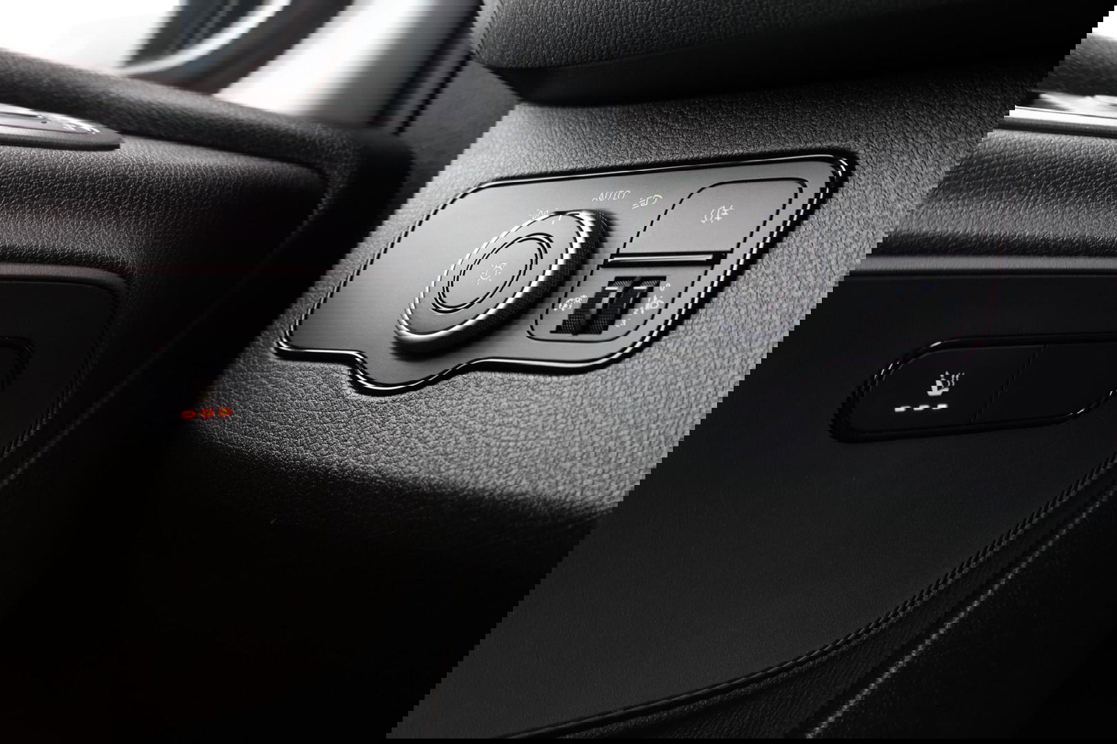 Mercedes-Benz Sprinter bestel 317 1.9 CDI L2H2 RWD