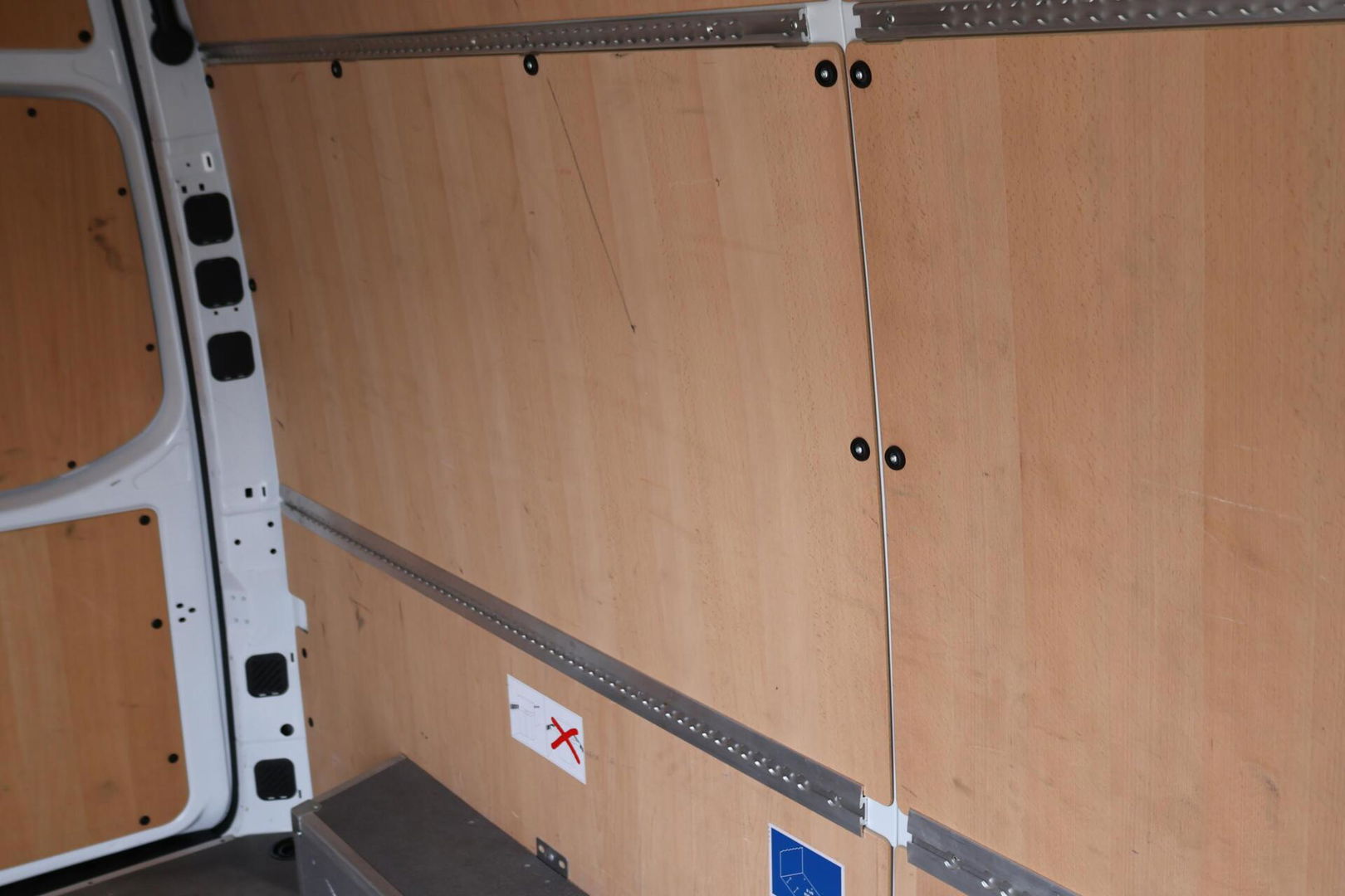 Mercedes-Benz Sprinter bestel 317 1.9 CDI L2H2 RWD