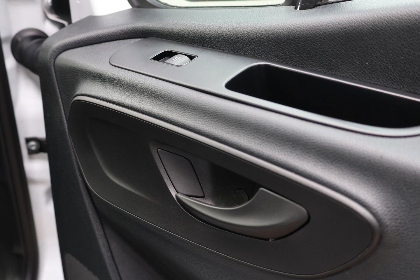 Mercedes-Benz Sprinter bestel 317 1.9 CDI L2H2 RWD