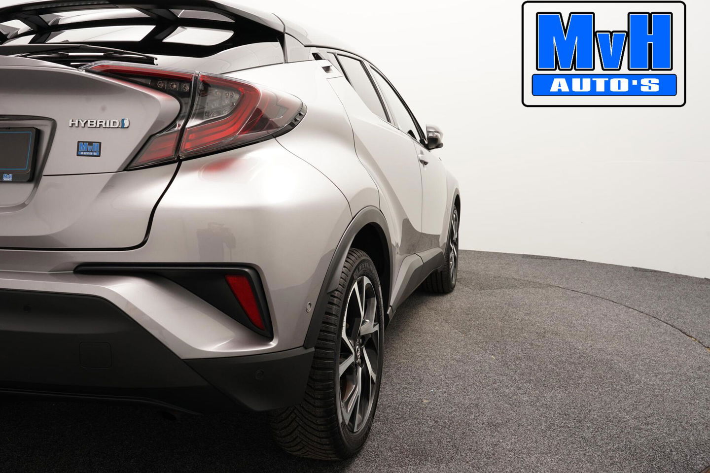Toyota C-HR 1.8 Hybrid Style|LUXE!|STOELVERW|KEYLESS|CAMERA