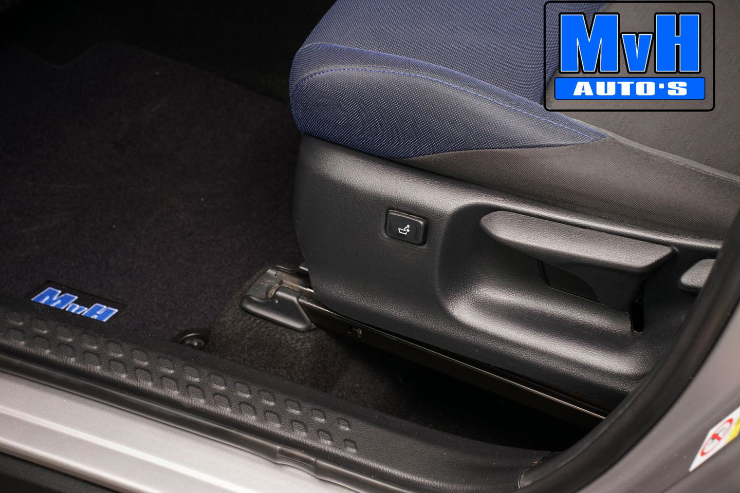 Toyota C-HR 1.8 Hybrid Style|LUXE!|STOELVERW|KEYLESS|CAMERA