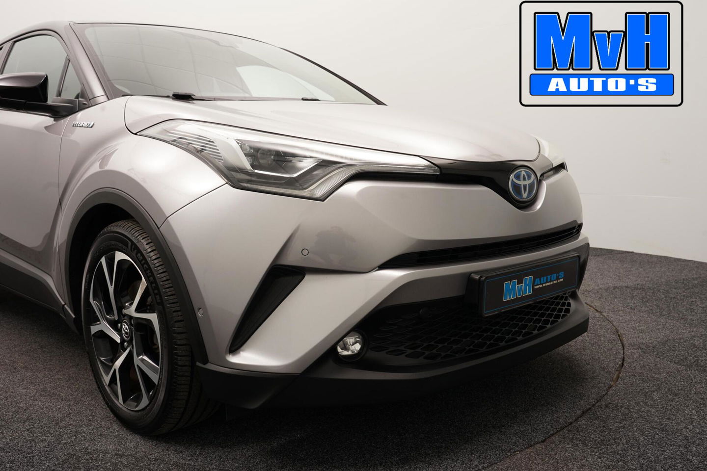 Toyota C-HR 1.8 Hybrid Style|LUXE!|STOELVERW|KEYLESS|CAMERA