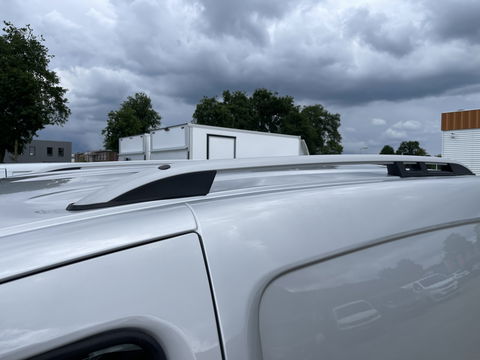 Renault Kangoo Express 1.5 dCi 75 Express Comfort / vaste prijs rijklaar € 8.950 marge ( btw vrij ) / lease vanaf € 238 / airco / cruise / navi / zilver metallic / trekhaak / dakrails