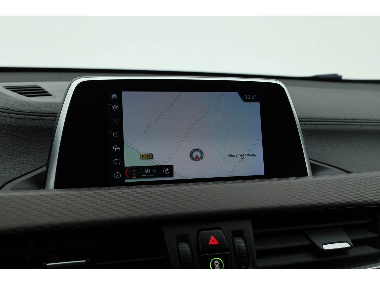 BMW X2 sDrive18i M Sport | Cruise Control | Trekhaak | Stoel- stuurverw. | Camera+PDC | Navi | 19'' | LED