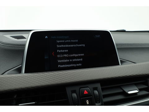 BMW X2 sDrive18i M Sport | Cruise Control | Trekhaak | Stoel- stuurverw. | Camera+PDC | Navi | 19'' | LED