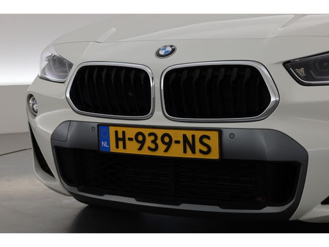 BMW X2 sDrive18i M Sport | Cruise Control | Trekhaak | Stoel- stuurverw. | Camera+PDC | Navi | 19'' | LED