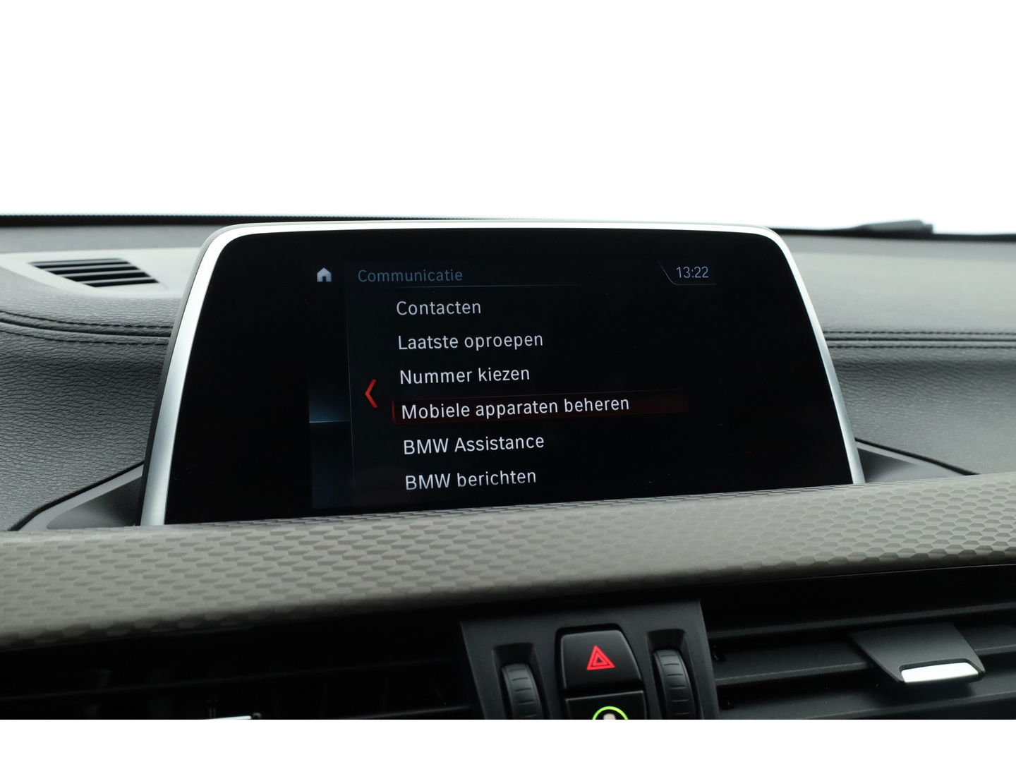 BMW X2 sDrive18i M Sport | Cruise Control | Trekhaak | Stoel- stuurverw. | Camera+PDC | Navi | 19'' | LED