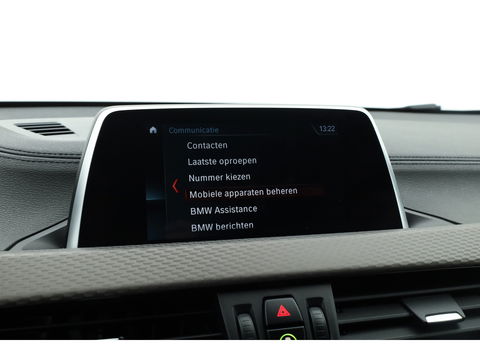 BMW X2 sDrive18i M Sport | Cruise Control | Trekhaak | Stoel- stuurverw. | Camera+PDC | Navi | 19'' | LED