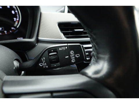 BMW X2 sDrive18i M Sport | Cruise Control | Trekhaak | Stoel- stuurverw. | Camera+PDC | Navi | 19'' | LED