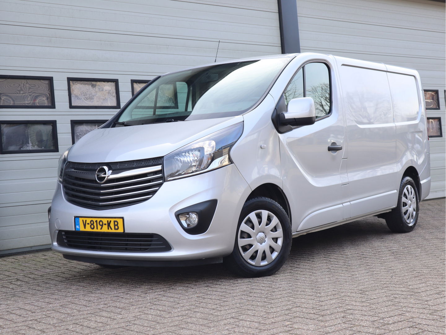 Opel Vivaro 1.6 CDTI 126pk Euro 6 - Airco - Navi - Cruise - Trekhaak