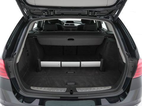 BMW 3 Serie Touring 316d Centennial Executive Aut. *FULL-LED | SPORT-SEATS | NAVI-FULLMAP | ECC | PDC | CRUISE | 16''ALU*