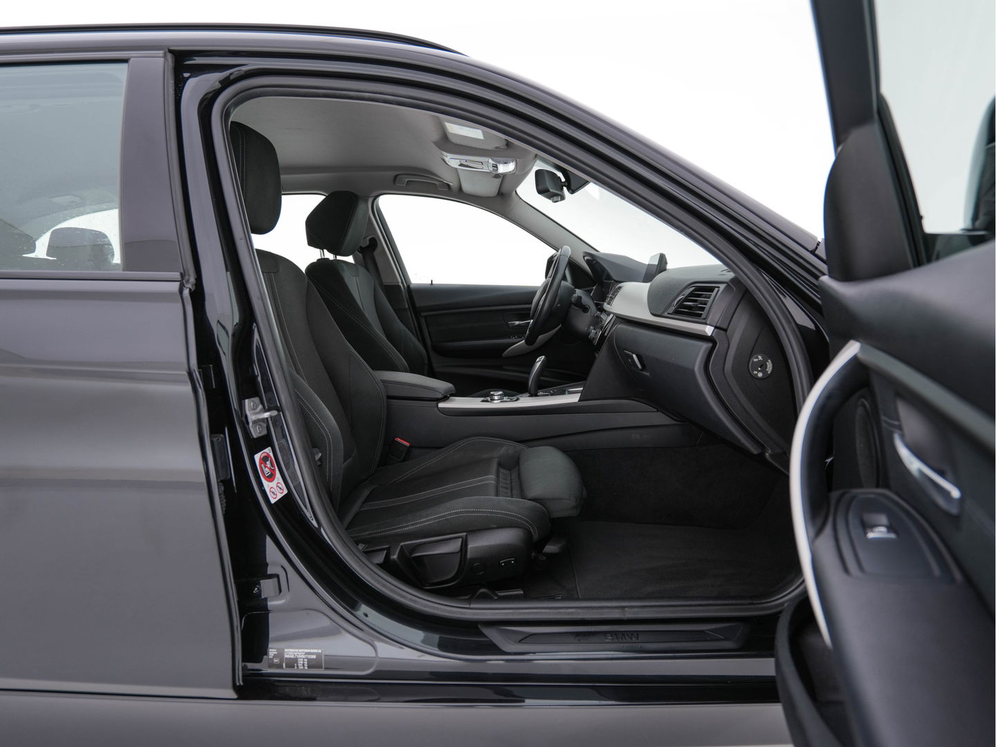 BMW 3 Serie Touring 316d Centennial Executive Aut. *FULL-LED | SPORT-SEATS | NAVI-FULLMAP | ECC | PDC | CRUISE | 16''ALU*