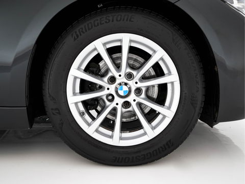 BMW 3 Serie Touring 316d Centennial Executive Aut. *FULL-LED | SPORT-SEATS | NAVI-FULLMAP | ECC | PDC | CRUISE | 16''ALU*