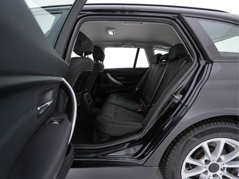 BMW 3 Serie Touring 316d Centennial Executive Aut. *FULL-LED | SPORT-SEATS | NAVI-FULLMAP | ECC | PDC | CRUISE | 16''ALU*