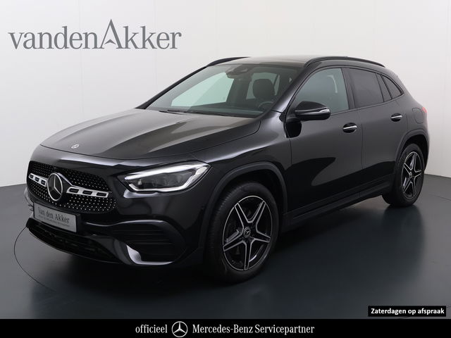 Mercedes-Benz GLA - 250e AMG // Memory Stoelen // Distronic // Panoramadak // Rij Assistentiepakket // MultiBeam LED // Carplay // Nightpakket