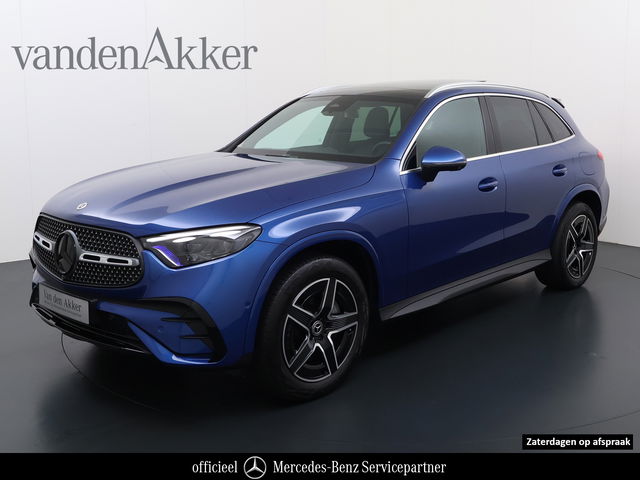 Mercedes-Benz GLC - 300e AMG 4Matic // Trekhaak // Massage // Burmester 3D // Multi Contour Stoelen // 360 // Distronic // Panoramadak // AirBalance
