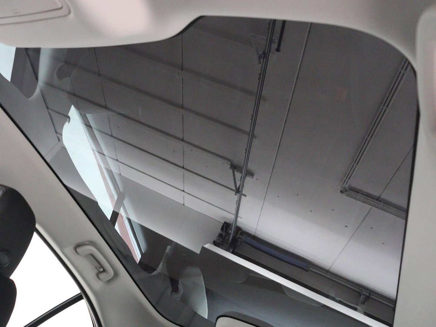 Jaguar I-PACE EV400 Business Edition S 90 kWh | SOH 93% | 46.900km NAP | Panoramadak | Leder | Stoelverwarming | Meridian Sound | Carplay | Keyless | Navigatie | Full LED | Stuurverwarming